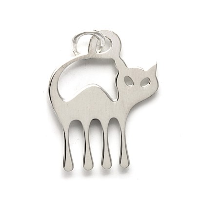Cat shaped silver pendant